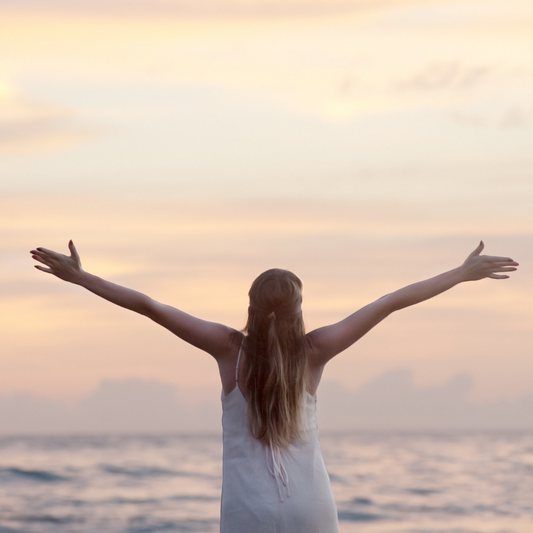 What are collagen boosting vitamins?